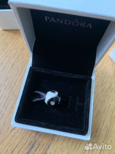Подвески шармы Pandora