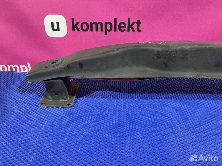 Усилитель заднего бампера