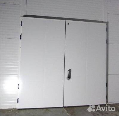 Дверь для охлаждаемых помещений