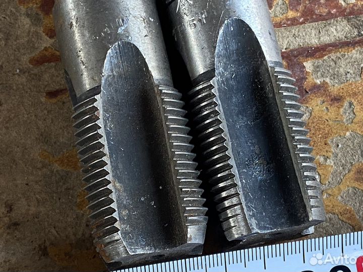 Метчики СССР трубная резьба 1 дюйм