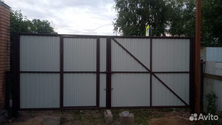 Распашные ворота под ключ