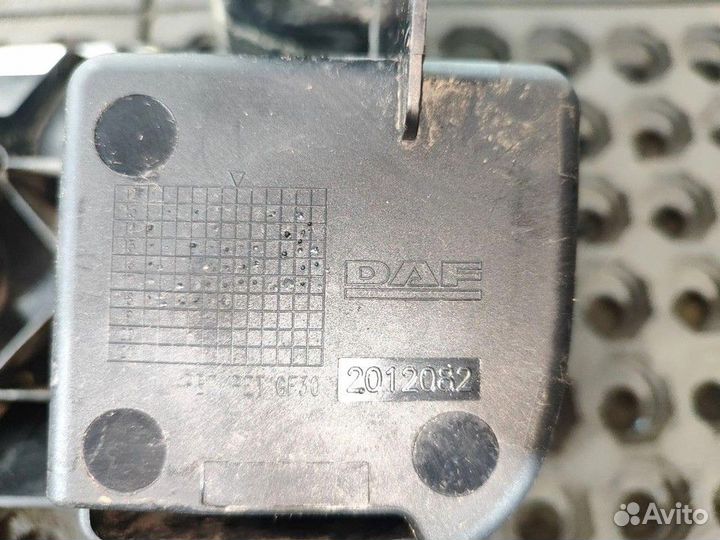 Накладка перекидок Daf XF106