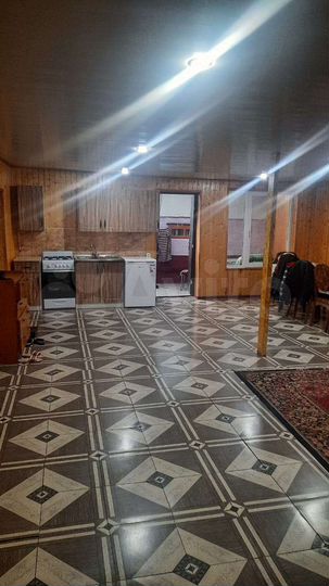 Дом 100 м² на участке 4 сот.