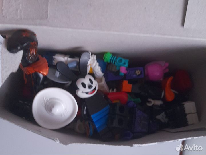 Лего фигурки
