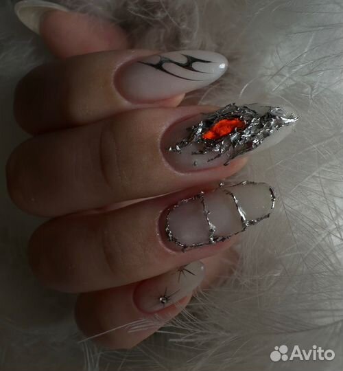 Мастер маникюра