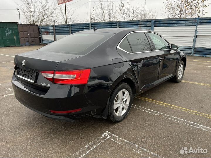 Skoda Superb 1.8 AMT, 2016, битый, 119 070 км