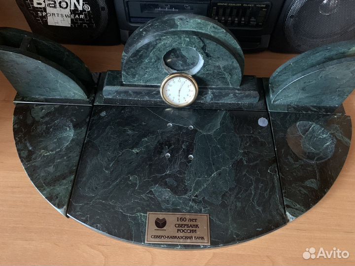 Часы мраморные