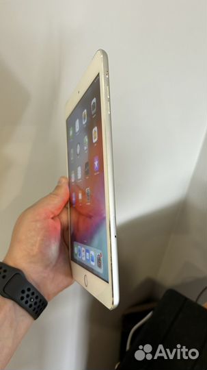 Apple iPad mini 3