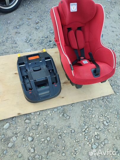 Продам автокресло Peg-Perego и базу с креп Iso-Fix