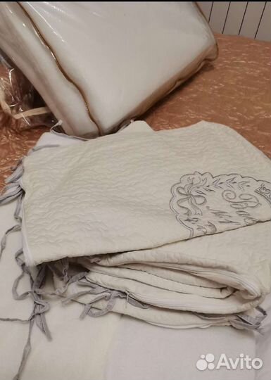 Бортики в детскую кроватку