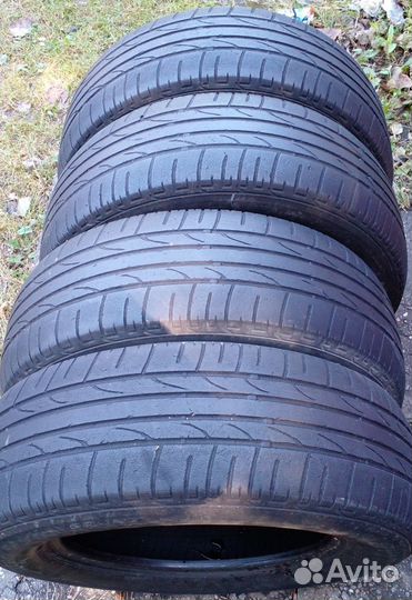 Bridgestone Dueler H/P Sport 215/65 R16