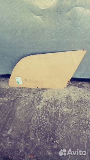 Стекло боковое Toyota Corona