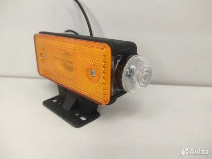 Габаритный фонарь передний 12V (правая сторона)