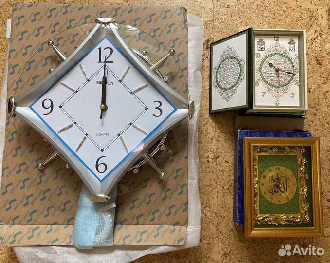 Часы настенные новые