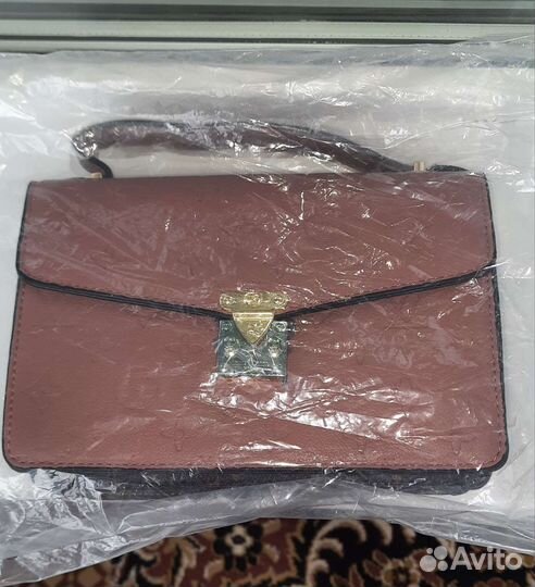 Сумочка женская