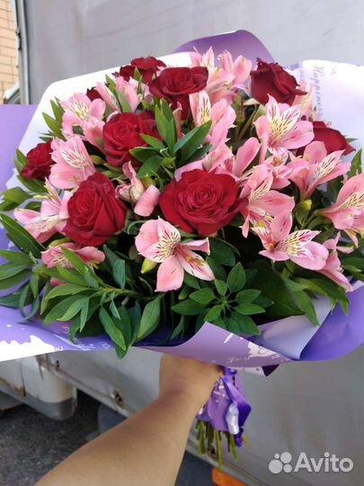 Букет из альстромерий