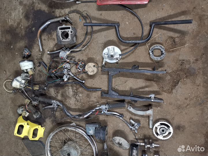 Запчасти для мопеда Рига