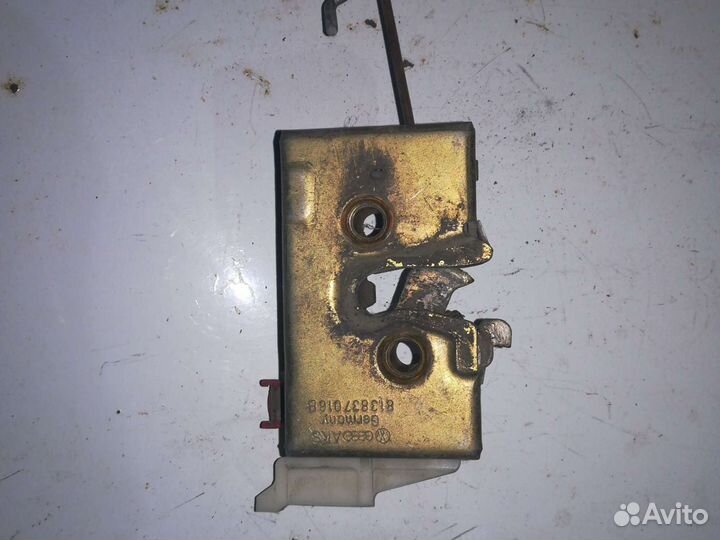 Замок двери Audi 80 B2 передние задние