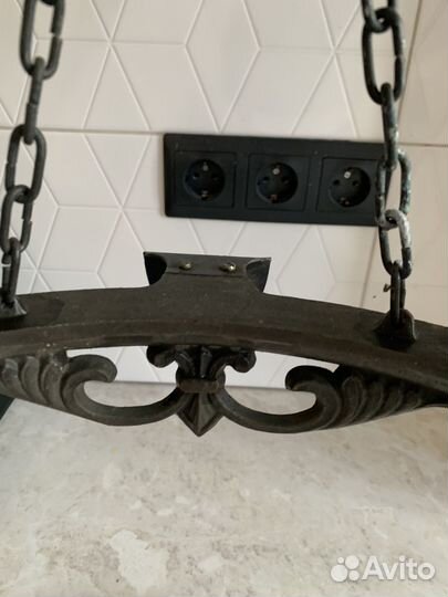 Старинный настенный подсвечник