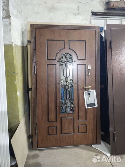 Дверь металлическая
