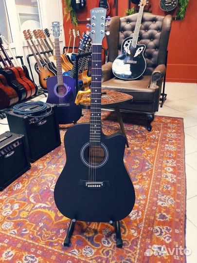 Акустическая гитара новая