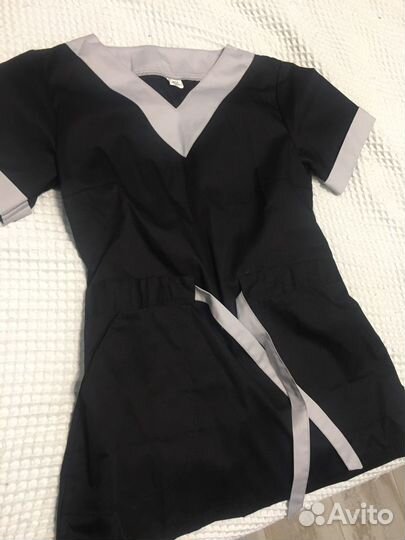 Медицинский костюм женский