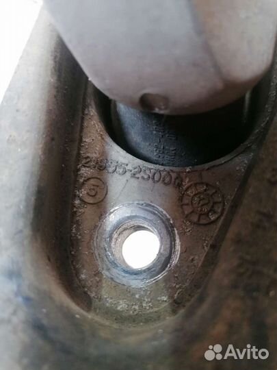 Подушка двигателя задняя Hyundai Sonata 6 YF