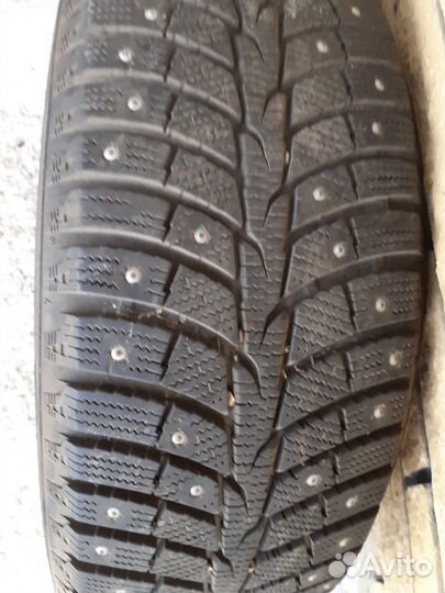 Laufenn G-Fit AS LH41 2.25/55 R17