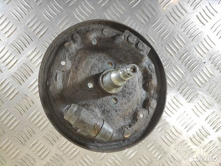 Щит опорный Audi 80/90 1986 1991