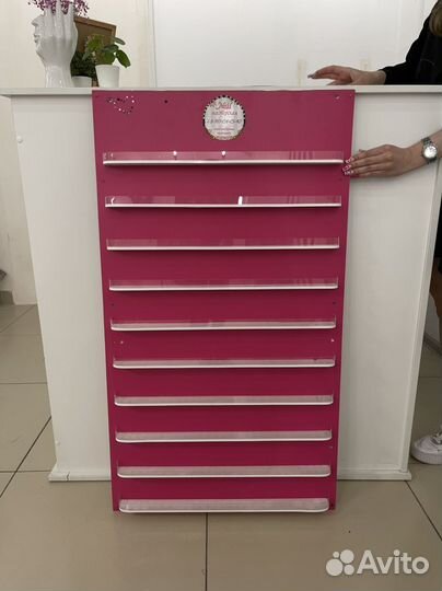 Полка для лаков