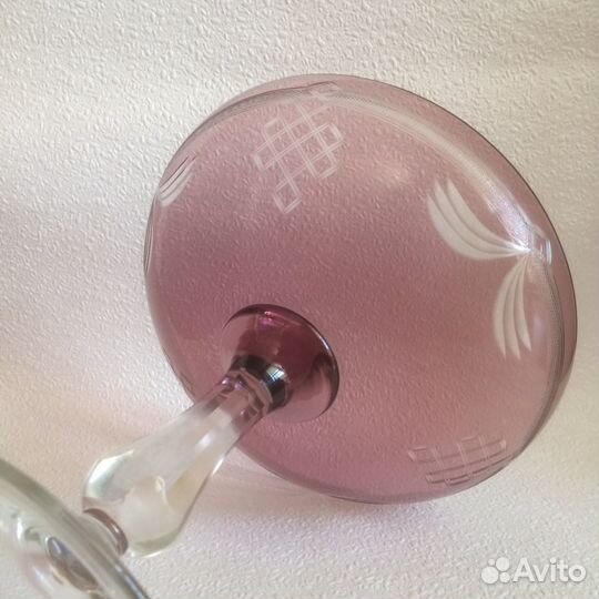 Ваза на высокой ножке цветное стекло СССР