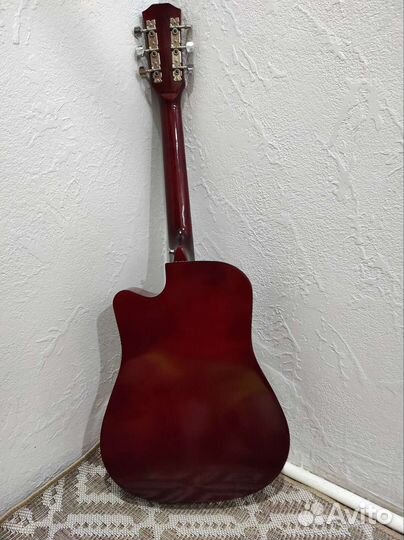 Гитара акустическая