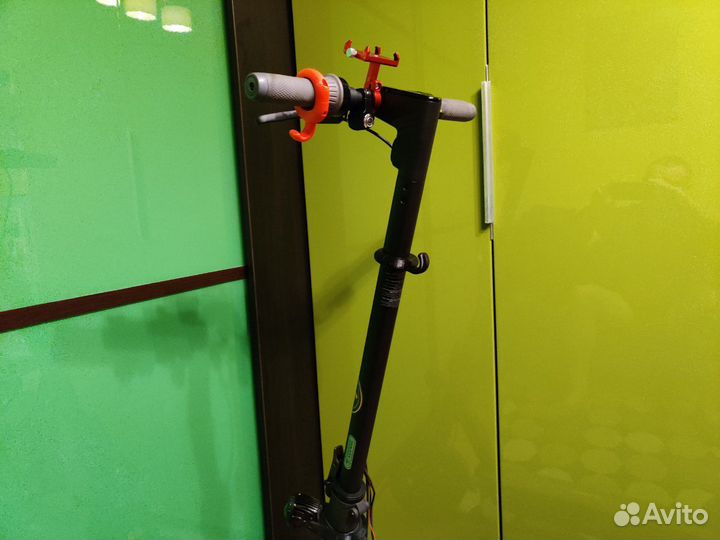 Ninebot Max G30 багажный крюк