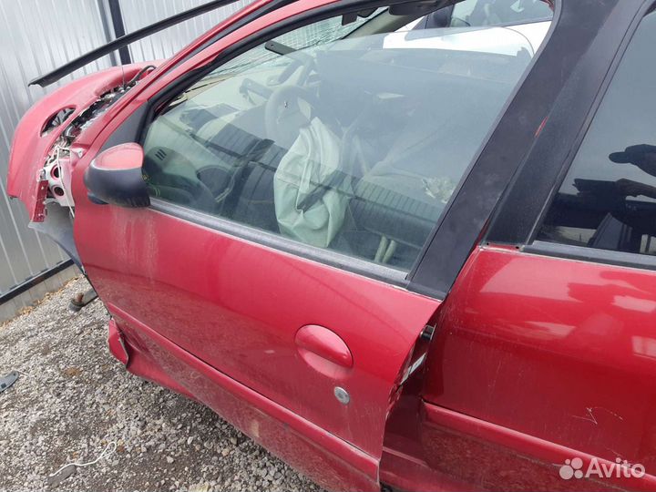 Peugeot 206/307 в разборе
