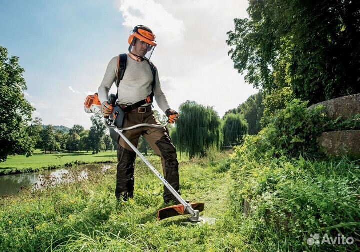 Покос травы, грузчики