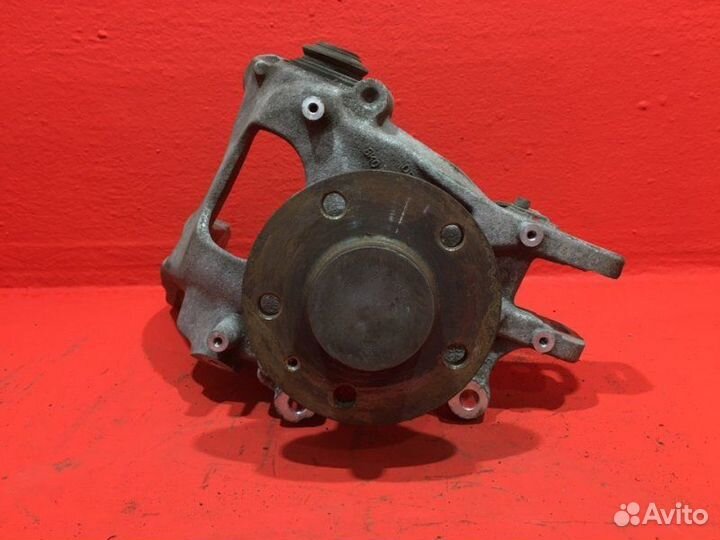 Кулак задний правый Audi A4 B8 1.8 caba 2009