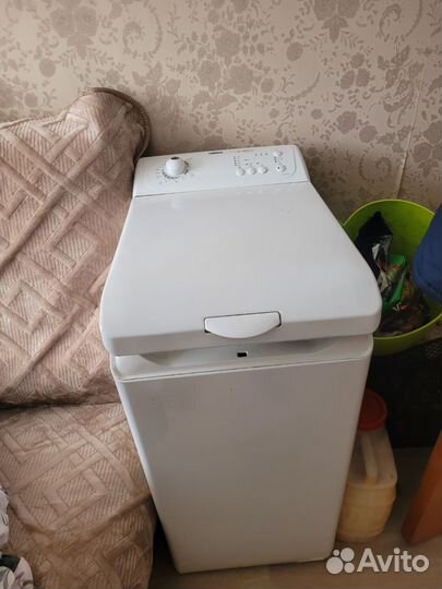 Стиральная машина с вертикальной загрузкой