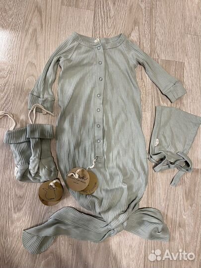 Рыбка для сна, пинетки и шапочка Awww