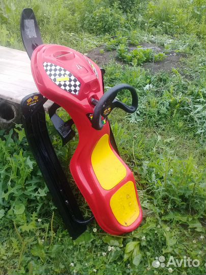 Детский снегокат