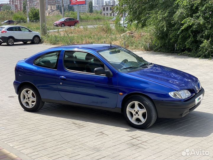 Renault Megane 1.6 AT, 1997, 144 000 км