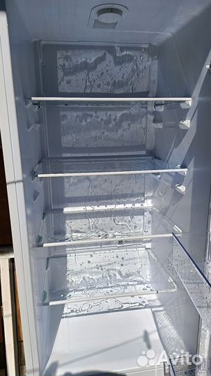 Холодильник Beko rcsk 335M20W ремонт или запчасти