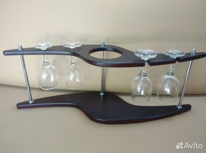 Набор бокалов и подставки под бутылку новое