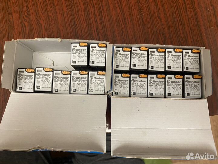 Реле промежуточное finder 55.34.8.230.0040