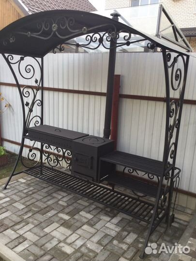 Мангал с крышей. Мангальный комплекс. Мангал