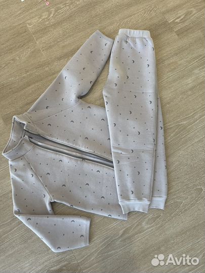 Спортивный костюм