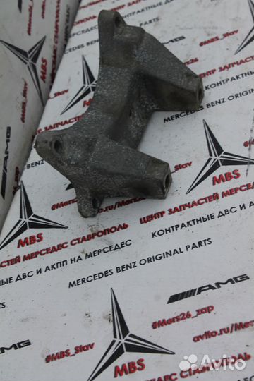 Кронштейн кпп W140 Mercedes
