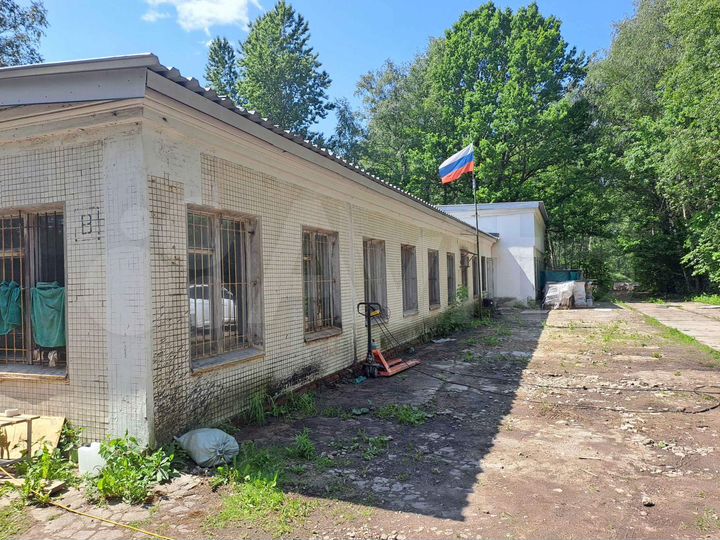 Продается здание 4361.6 м2