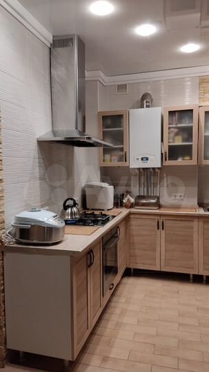 Дом 180 м² на участке 15,5 сот.