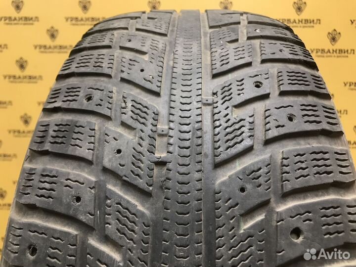 Kumho I'Zen KW22 235/60 R16 104T