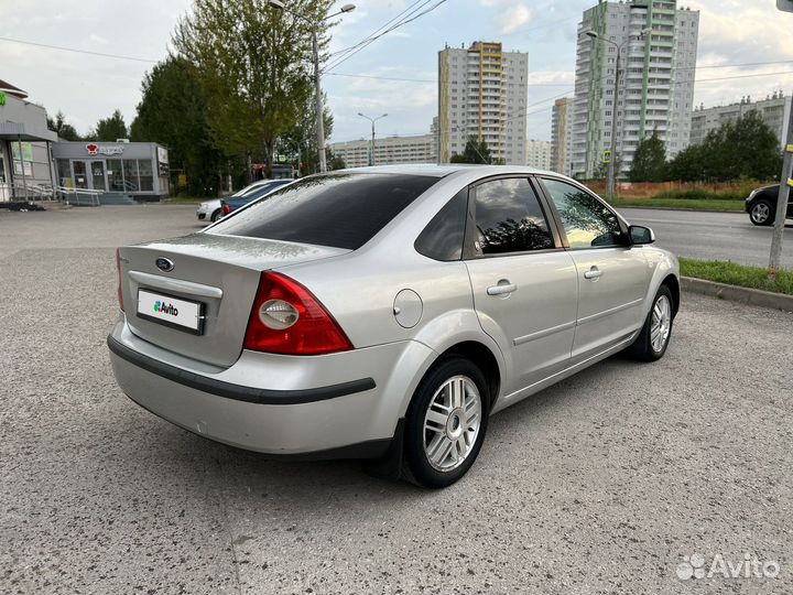 Ford Focus 1.6 МТ, 2005, 242 000 км